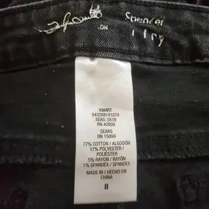 Jaclyn Smith Jeans Jaclyn Smith Black Spencer Skinny Jeans - Main Image